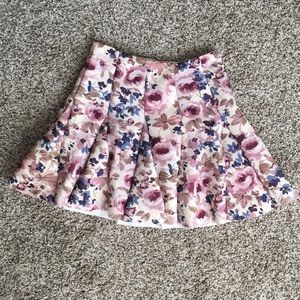 LC RUNWAY Scuba Skirt